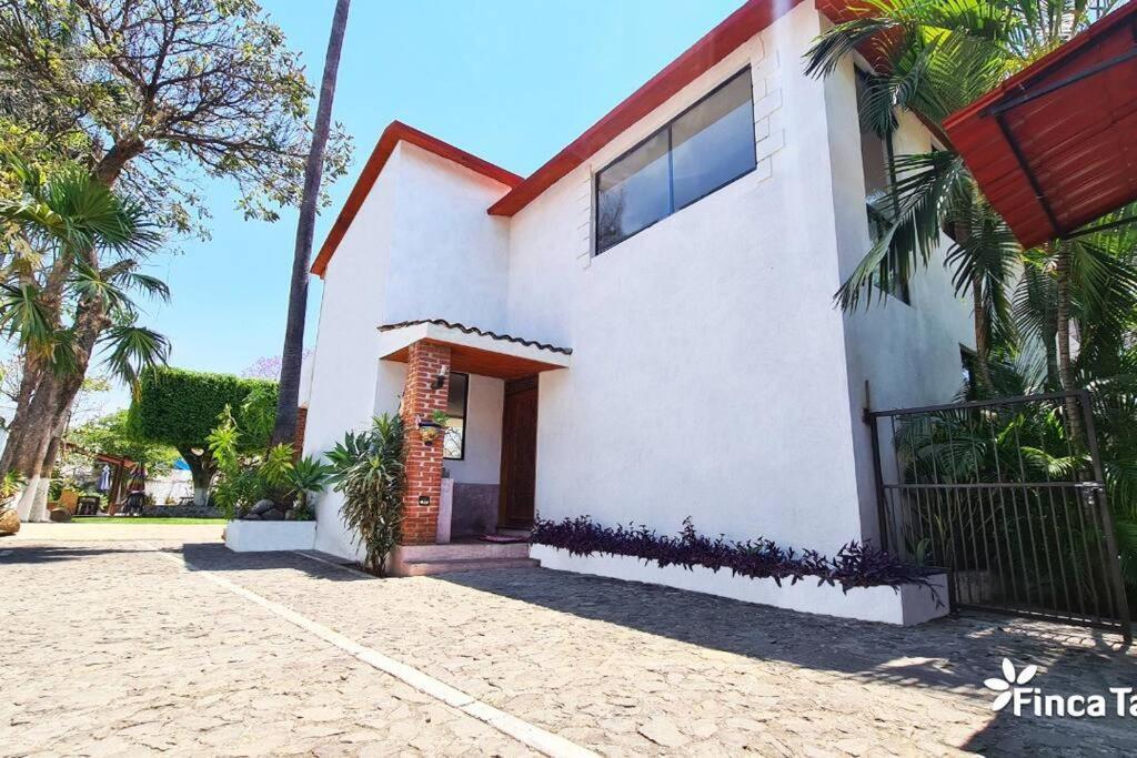Finca Taino. Hermosa Casa Con Alberca 休特佩克 外观 照片