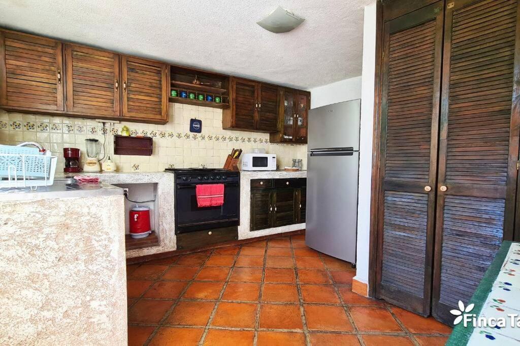 Finca Taino. Hermosa Casa Con Alberca 休特佩克 外观 照片